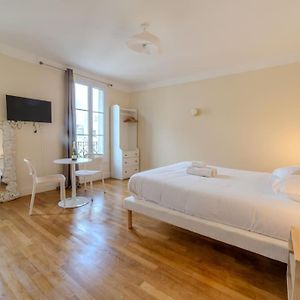 Estudio Deluxe con Cama King